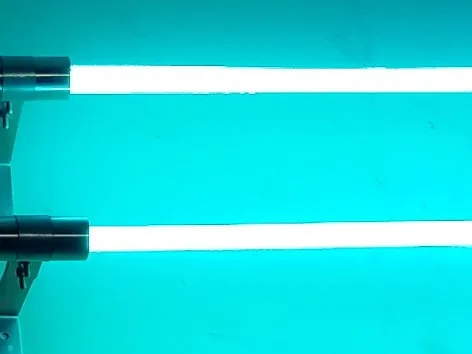 Glowing UVC ultraviolet disinfection lamp